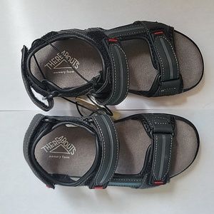 NWT THEREABOUTS Memory Foam, Toddler Boy Size 12, Color Gray.